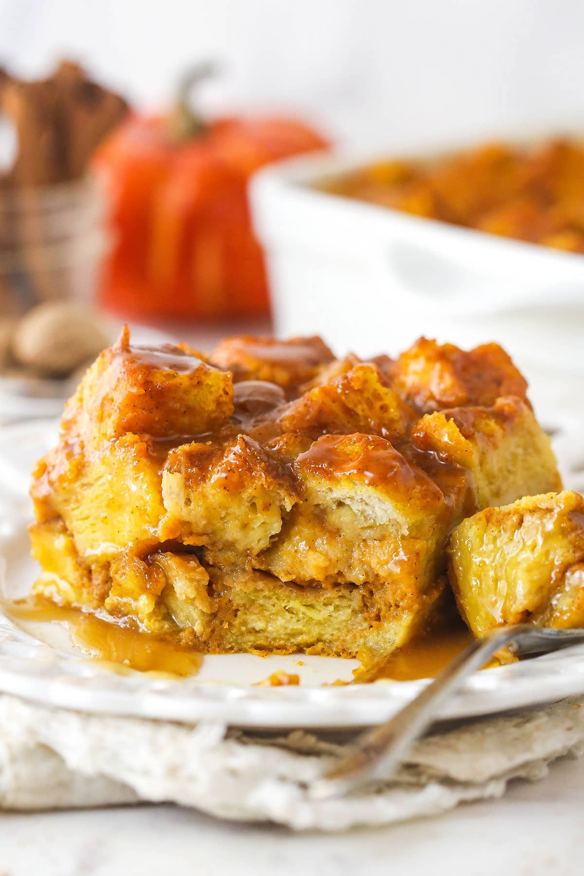 Easy Pumpkin Bread Pudding: Your Essential Fall Dessert